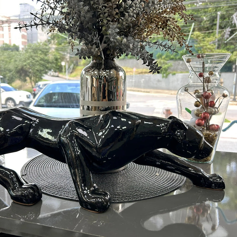 Escultura Pantera Negra em Cerâmica